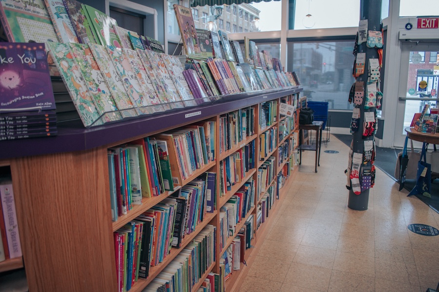 Indy Reads Community Bookstore shelves